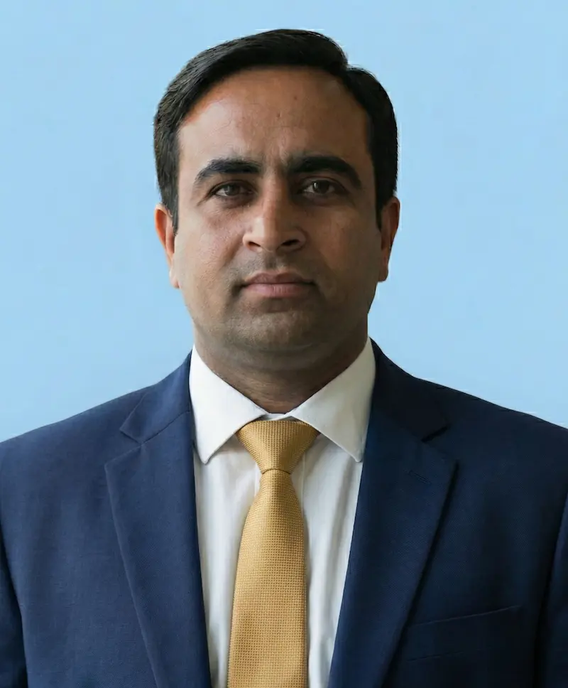 Managing Director Ideal Institute